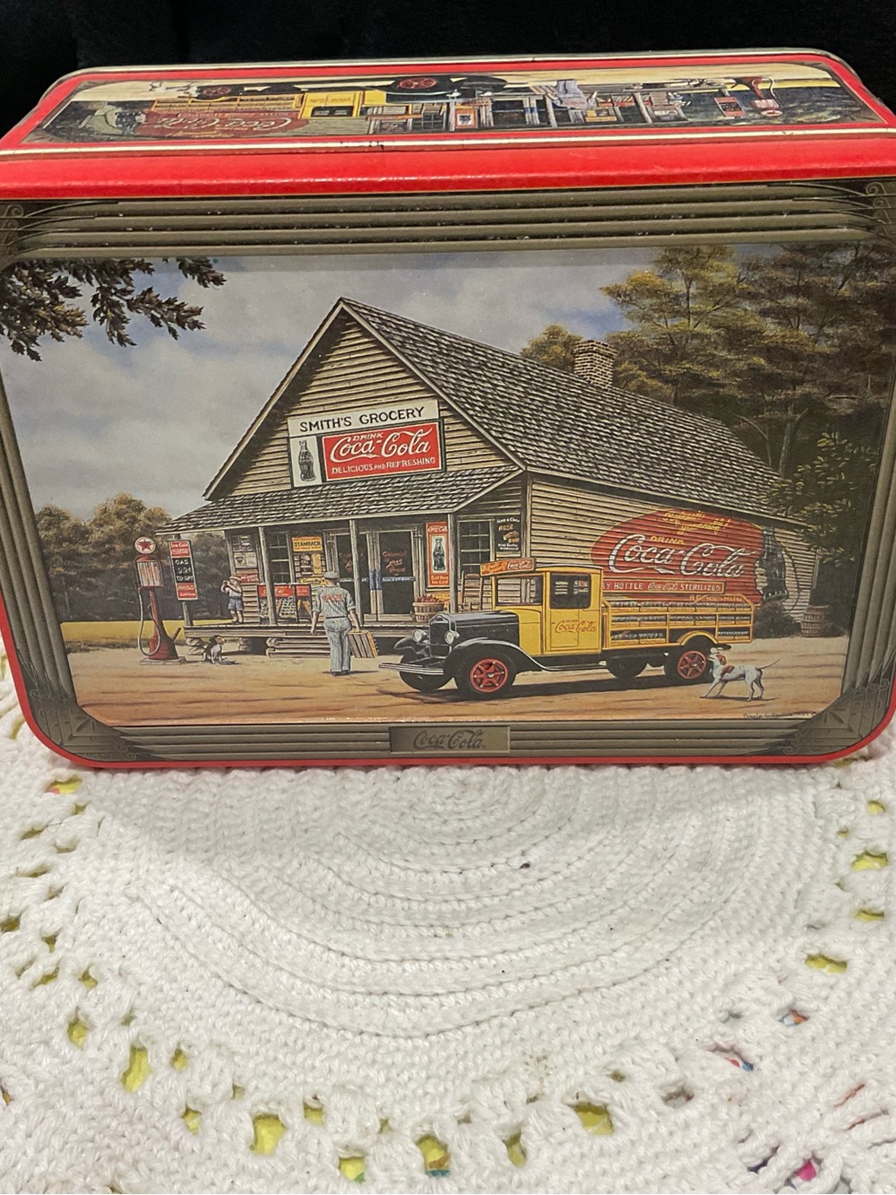BP-Coca Cola Red Trim Tin with Yellow Delivery Truck Illustration